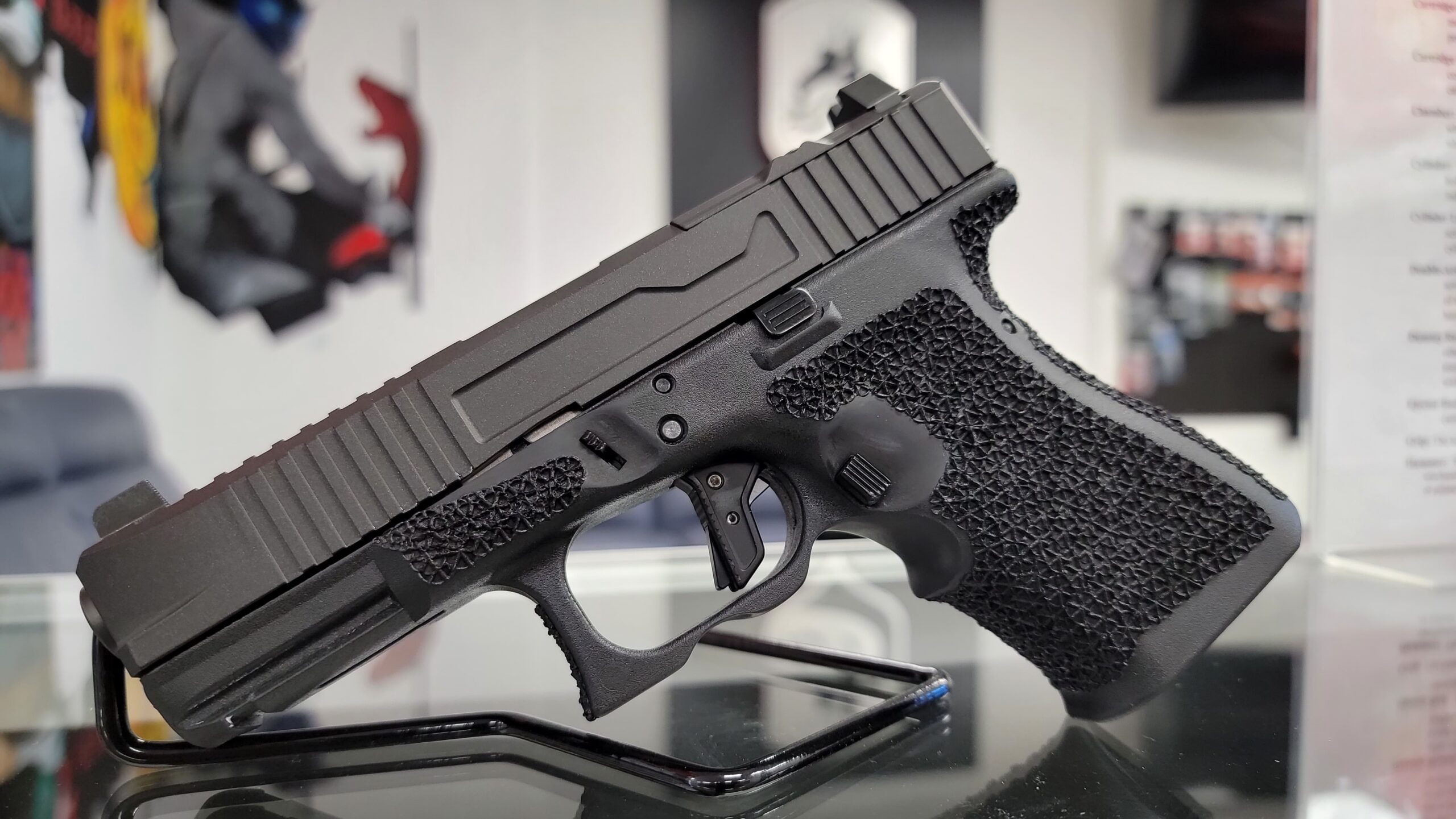 GLOCK19 GEN3 STIPPLED & CUT